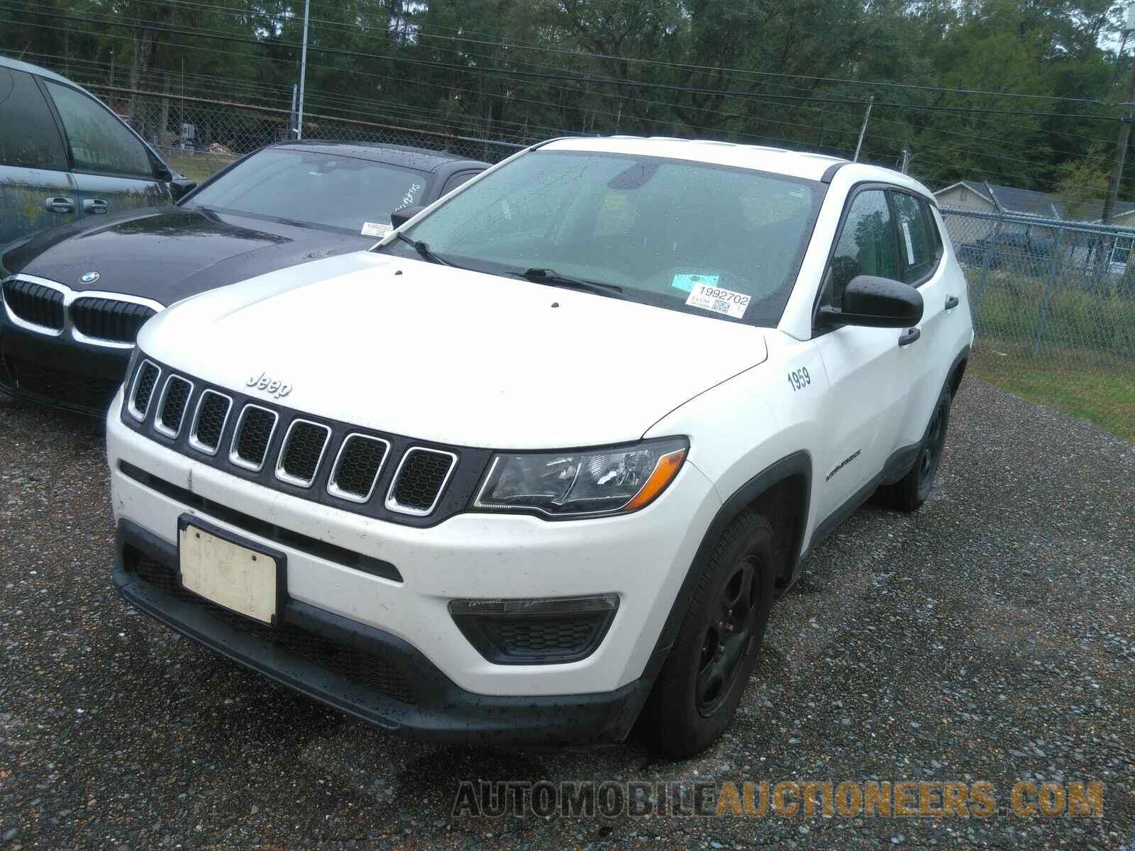 3C4NJCABXHT661084 Jeep Compass 2017