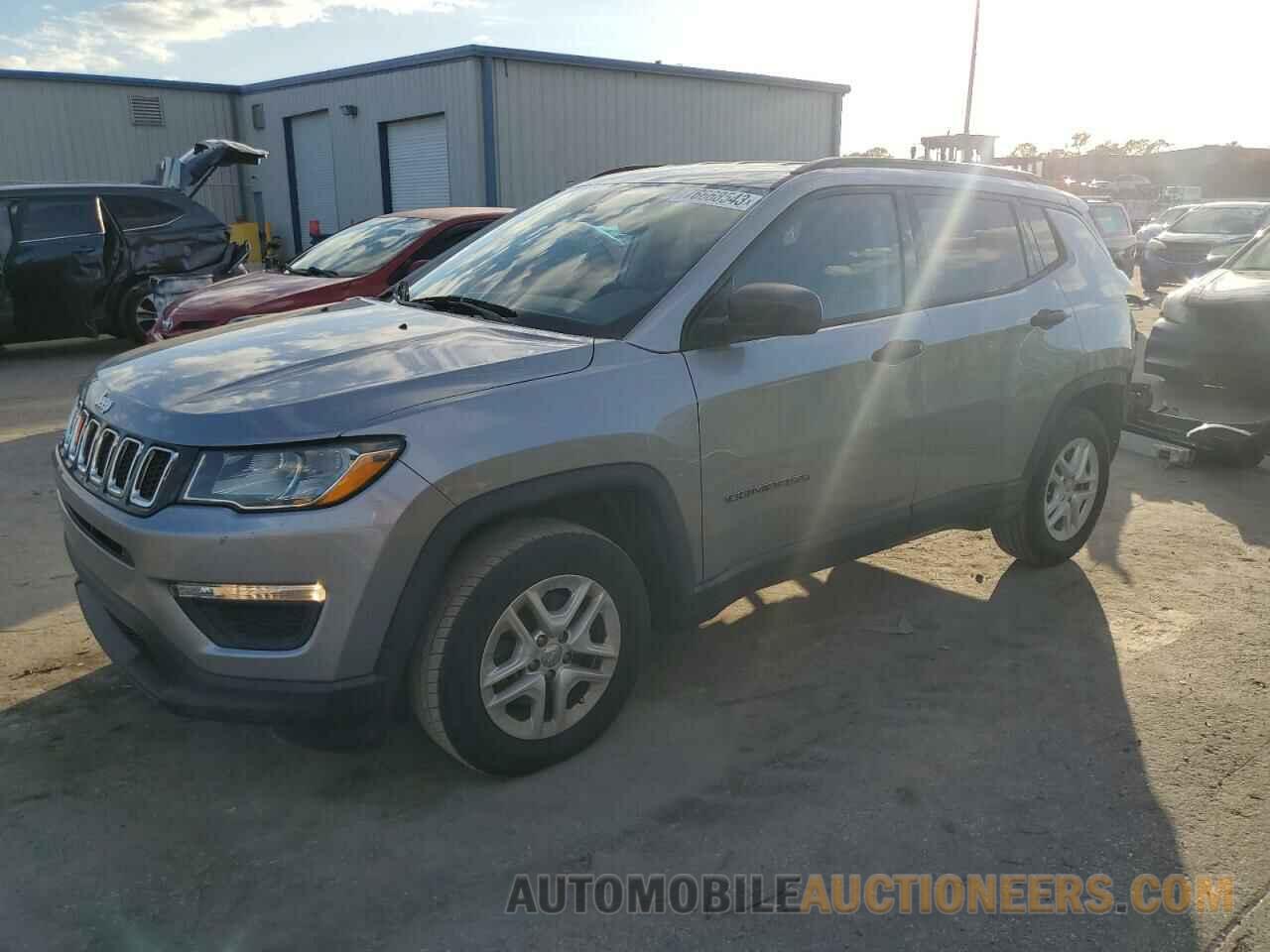 3C4NJCABXJT140582 JEEP COMPASS 2018