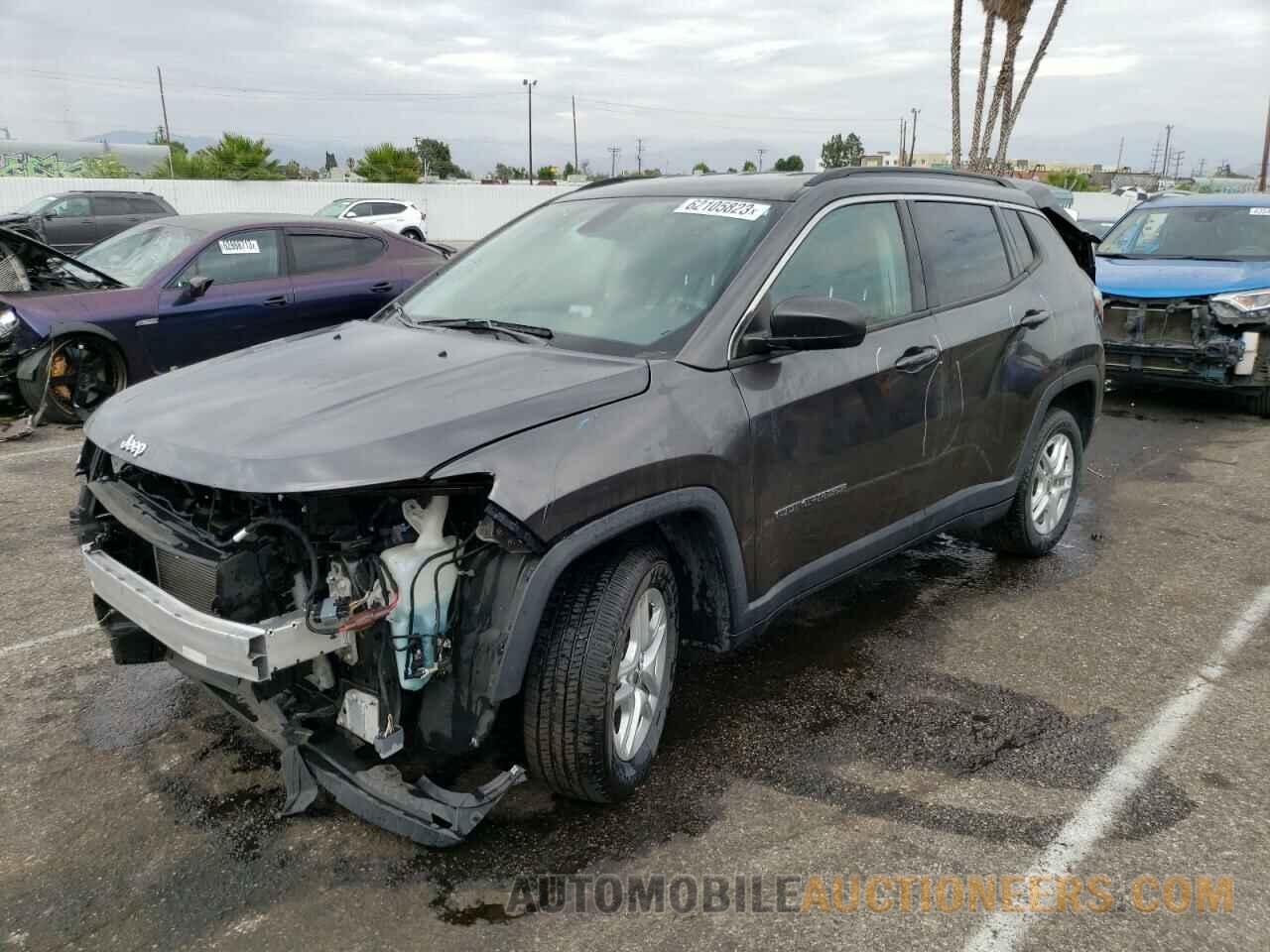 3C4NJCABXKT743923 JEEP COMPASS 2019