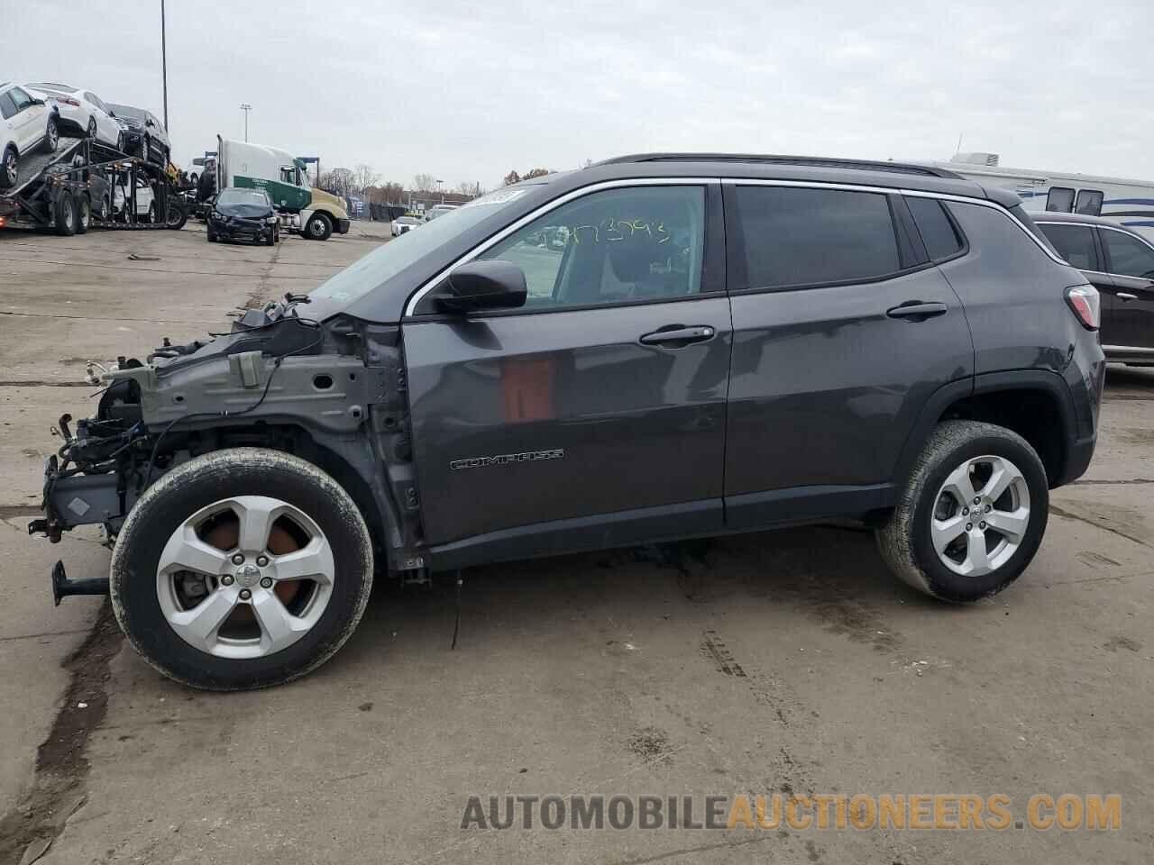 3C4NJCBB0JT322516 JEEP COMPASS 2018