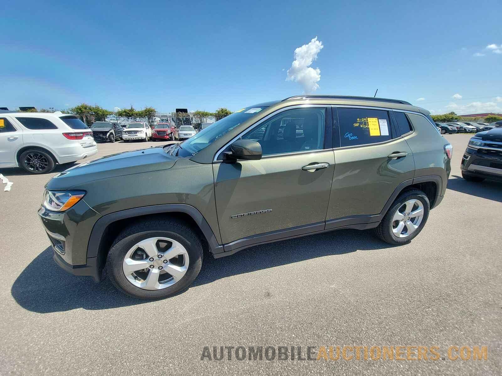 3C4NJCBB0JT338781 Jeep Compass 2018