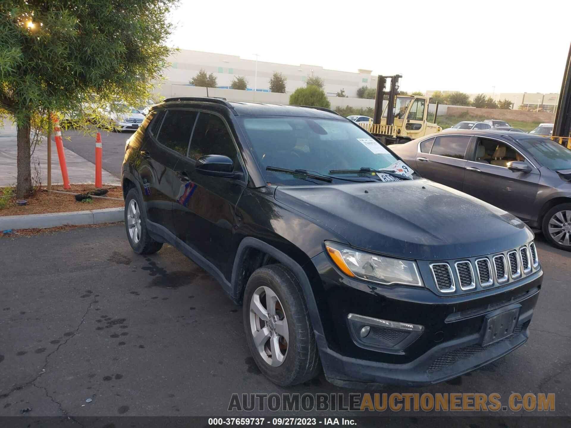 3C4NJCBB0JT441067 JEEP COMPASS 2018