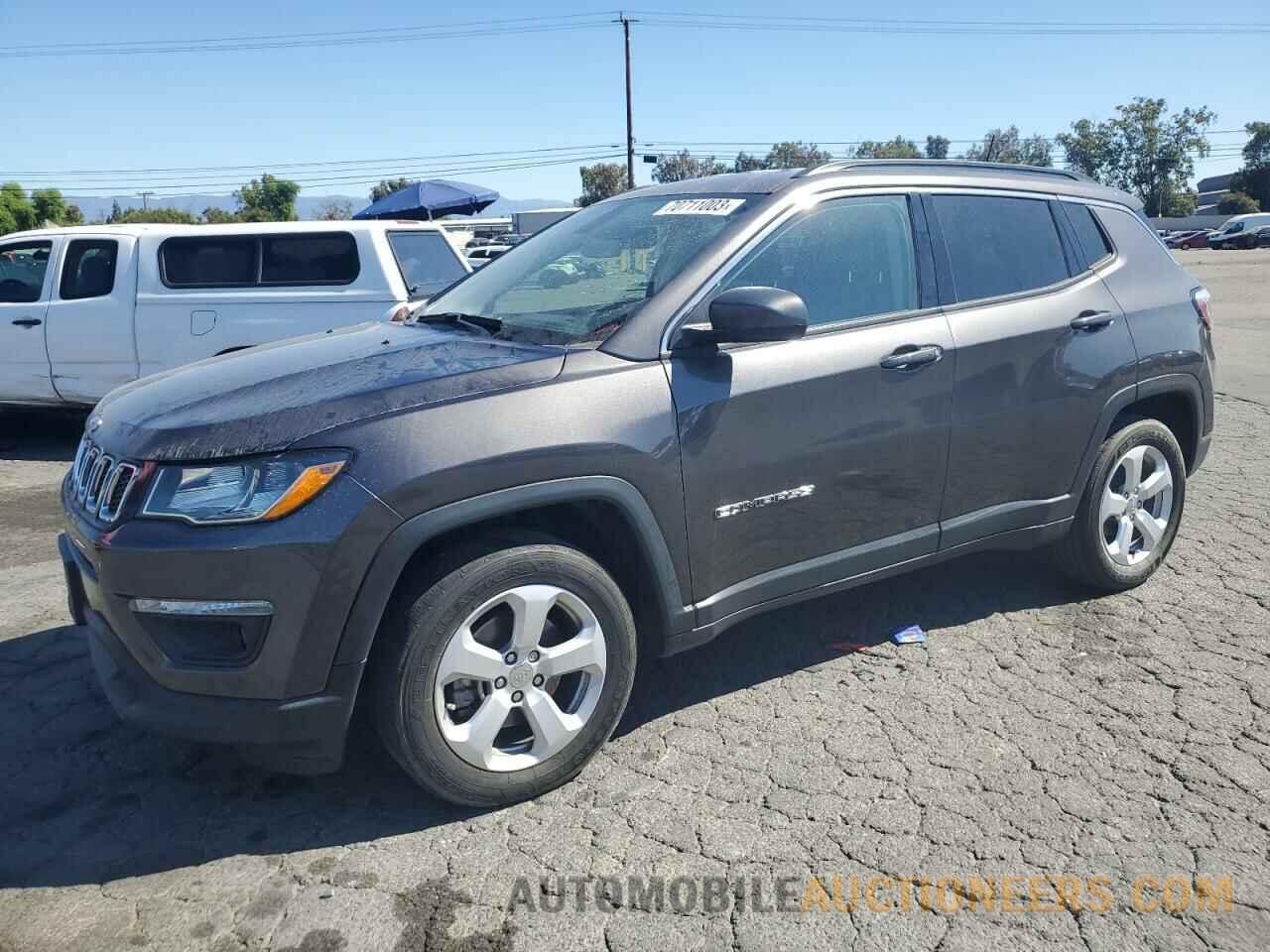 3C4NJCBB0JT502871 JEEP COMPASS 2018