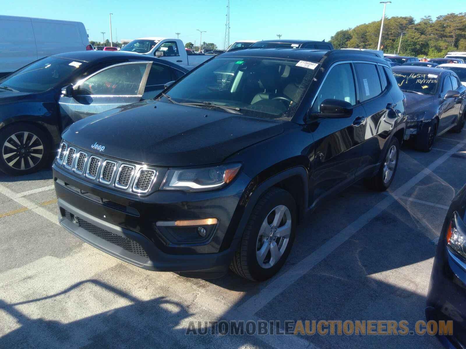 3C4NJCBB1JT304672 Jeep Compass 2018