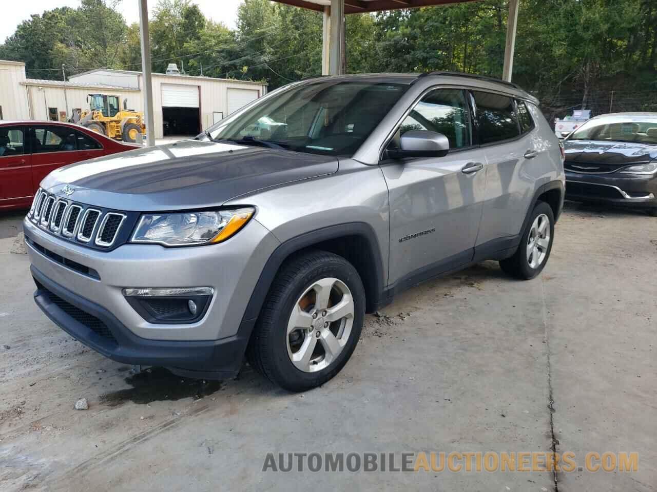 3C4NJCBB1JT425413 JEEP COMPASS 2018