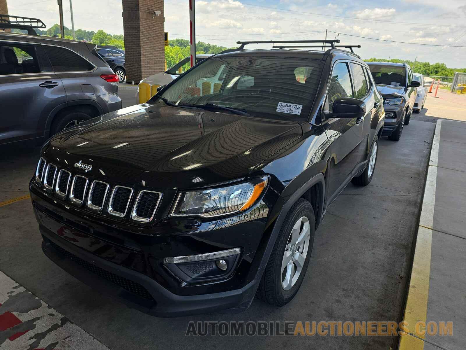 3C4NJCBB1KT801223 Jeep Compass 2019