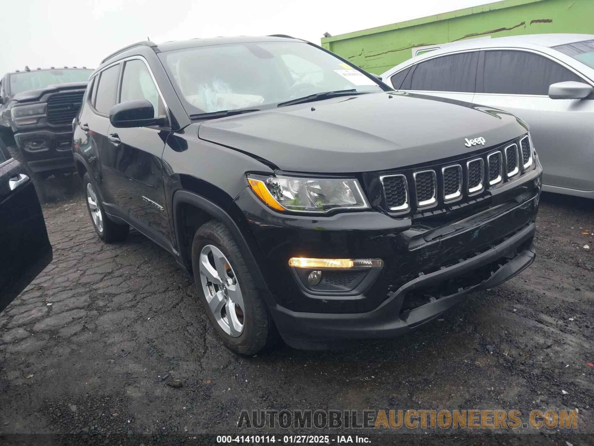 3C4NJCBB3JT227643 JEEP COMPASS 2018