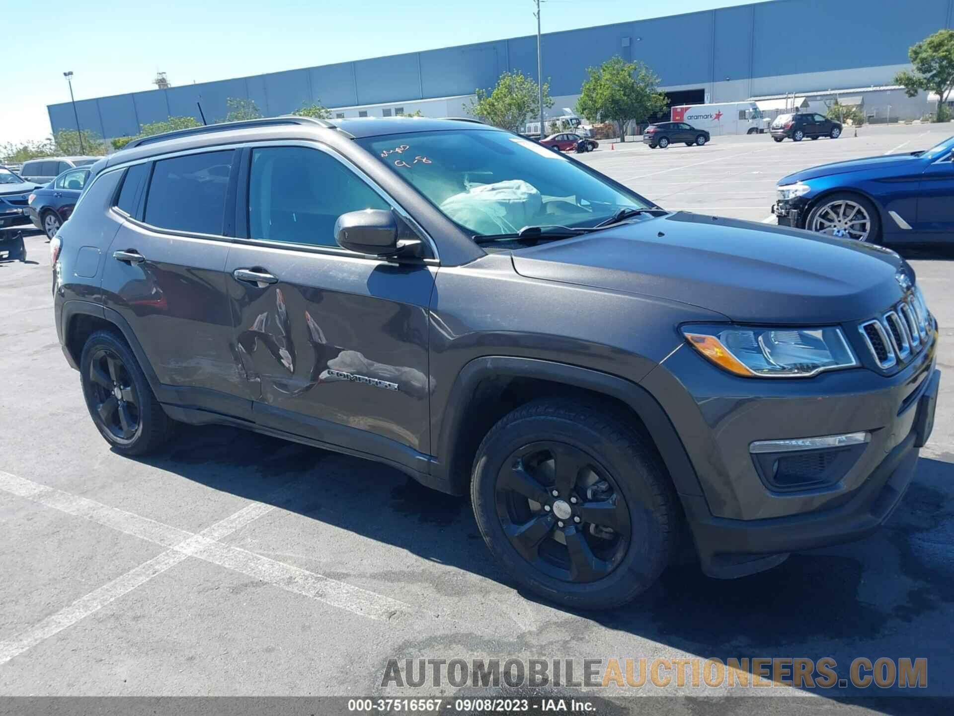 3C4NJCBB3JT468361 JEEP COMPASS 2018