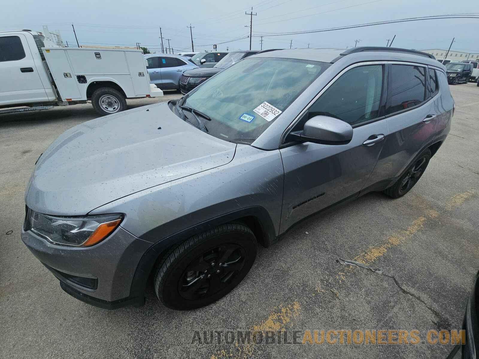 3C4NJCBB4HT643100 Jeep Compass 2017