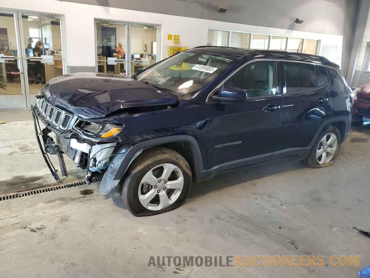 3C4NJCBB4KT699688 JEEP COMPASS 2019