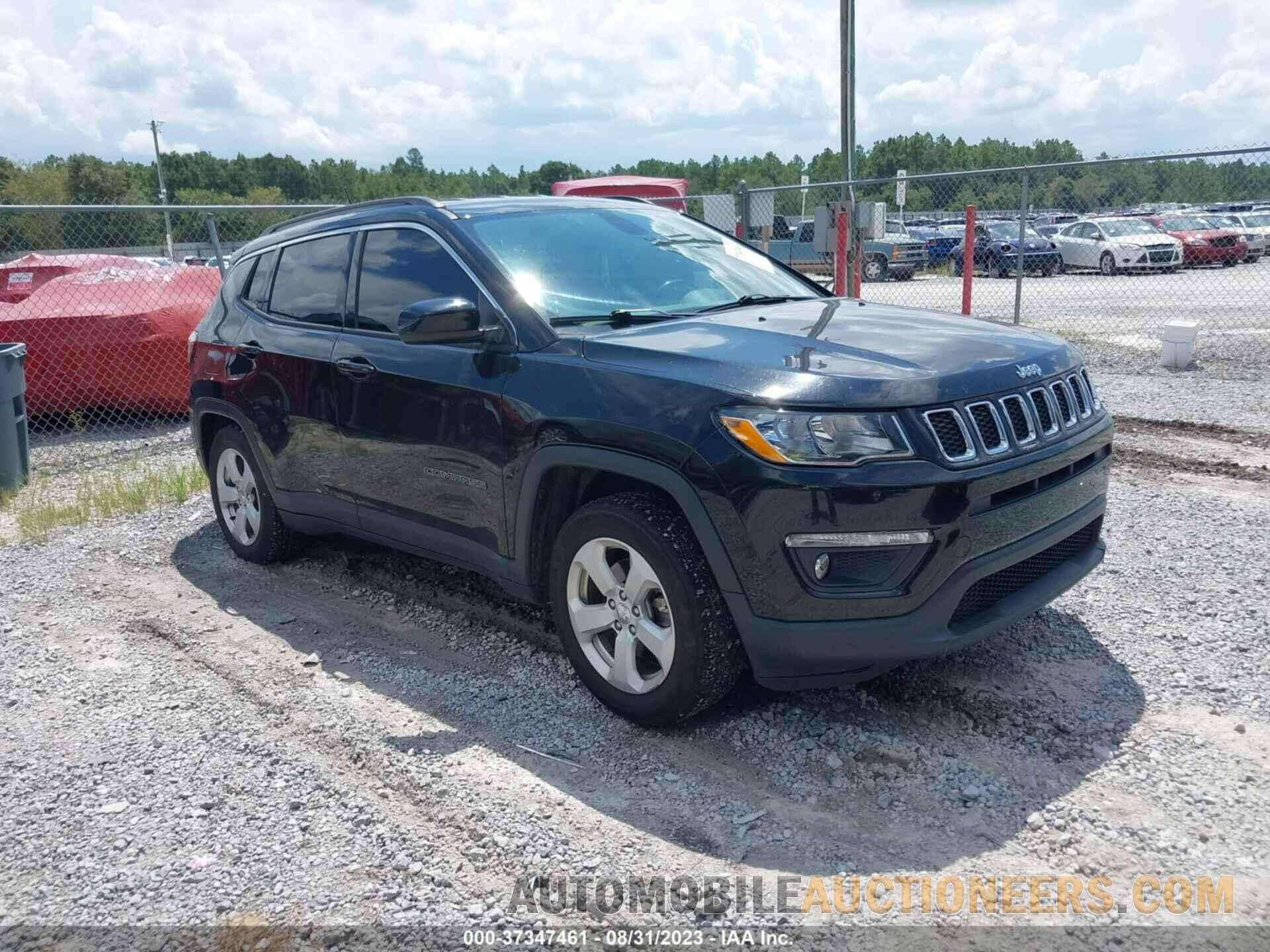 3C4NJCBB4KT699903 JEEP COMPASS 2019