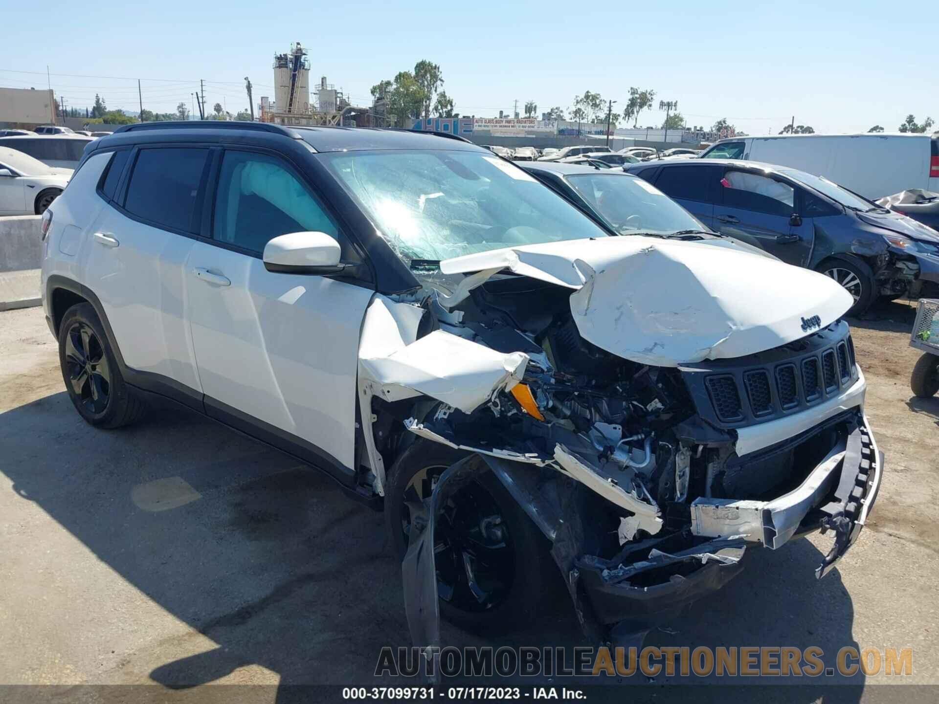 3C4NJCBB4KT844017 JEEP COMPASS 2019