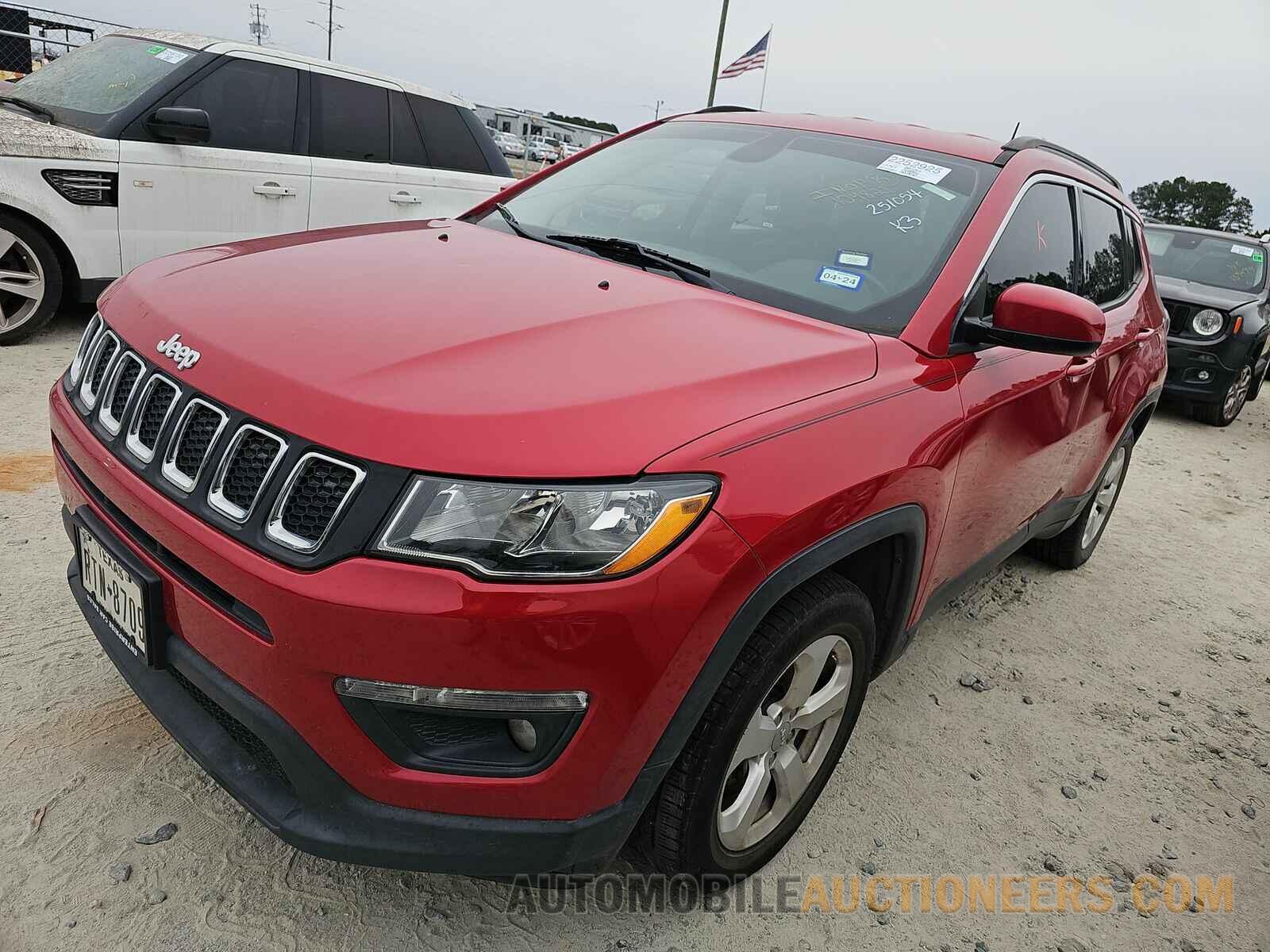 3C4NJCBB5JT251054 Jeep Compass 2018