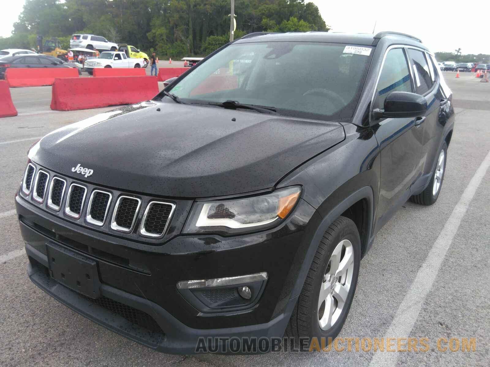 3C4NJCBB5JT300057 Jeep Compass 2018