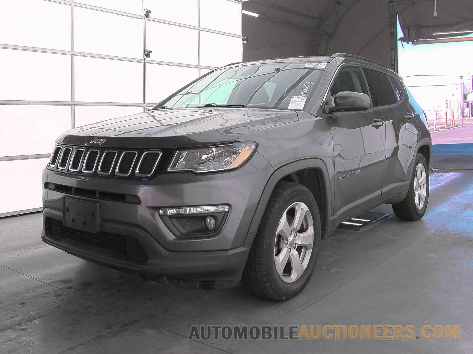 3C4NJCBB5JT338453 Jeep Compass 2018