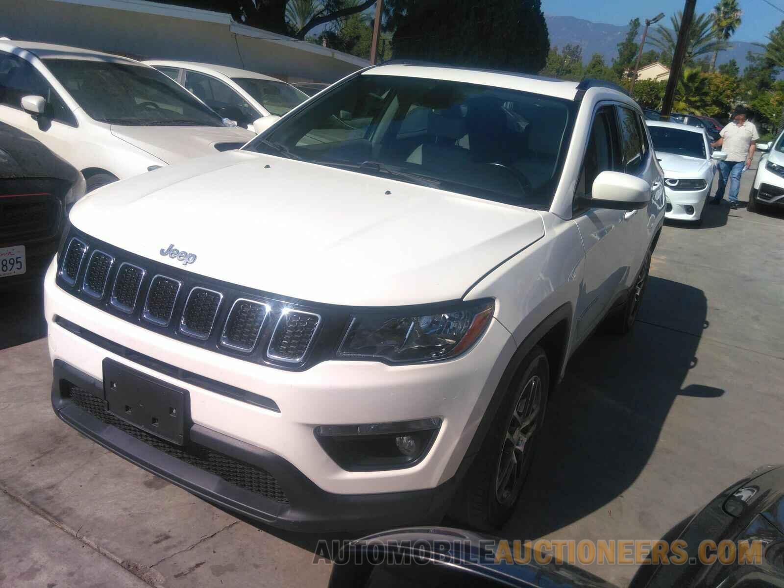 3C4NJCBB5JT503367 Jeep Compass 2018