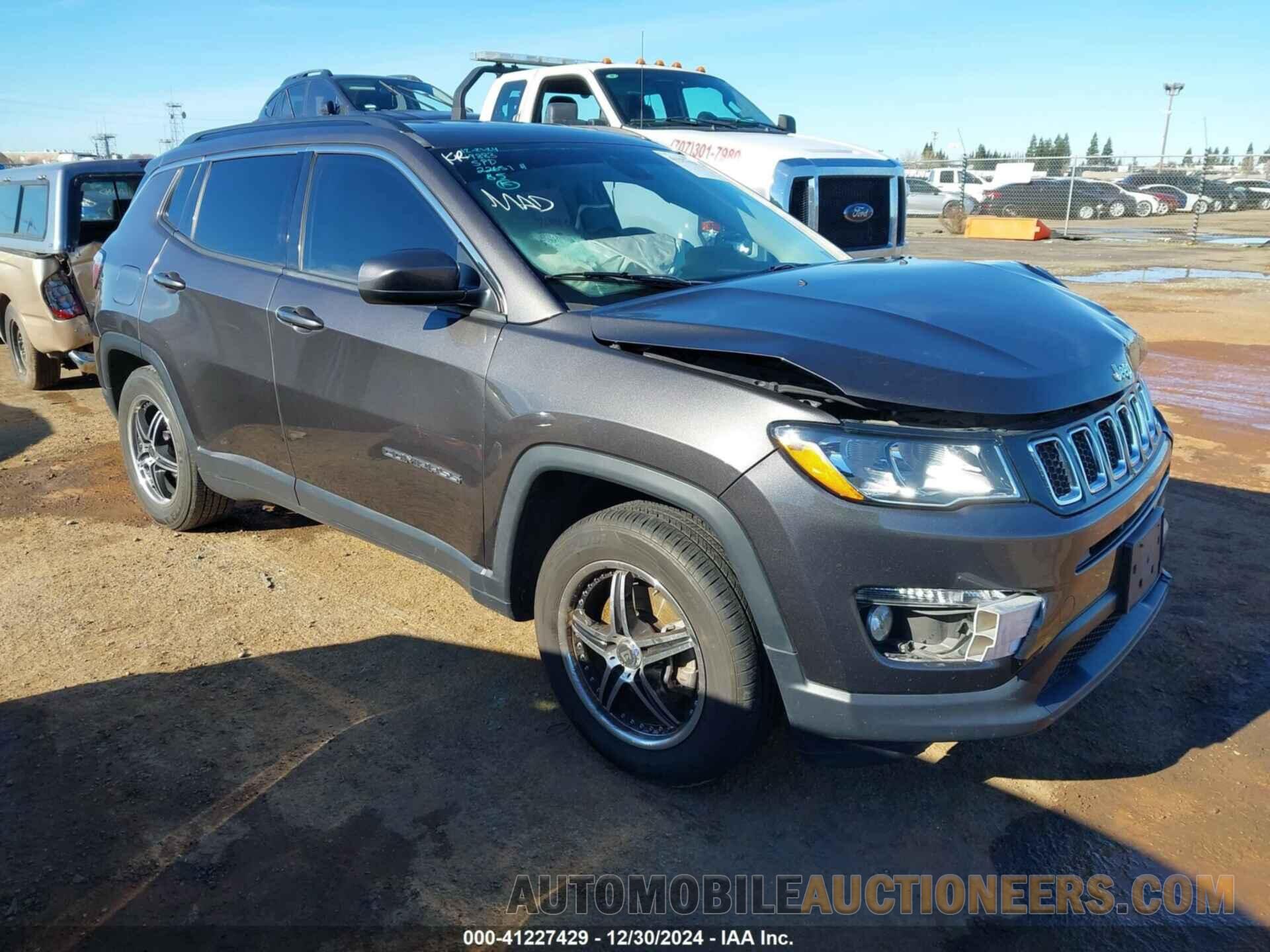 3C4NJCBB7JT137105 JEEP COMPASS 2018