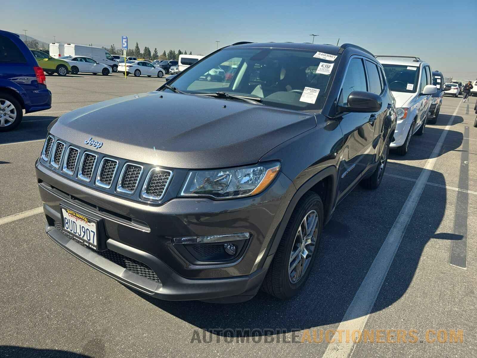 3C4NJCBB8JT102783 Jeep Compass 2018