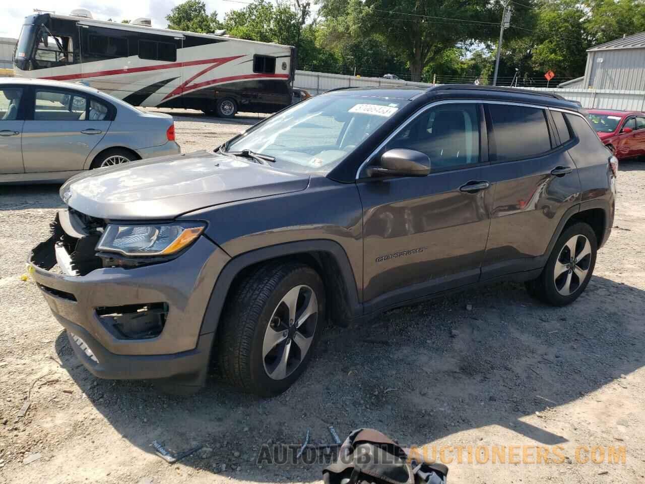 3C4NJCBB8JT134018 JEEP COMPASS 2018