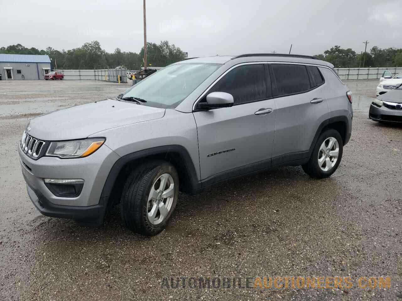 3C4NJCBB8JT194199 JEEP COMPASS 2018