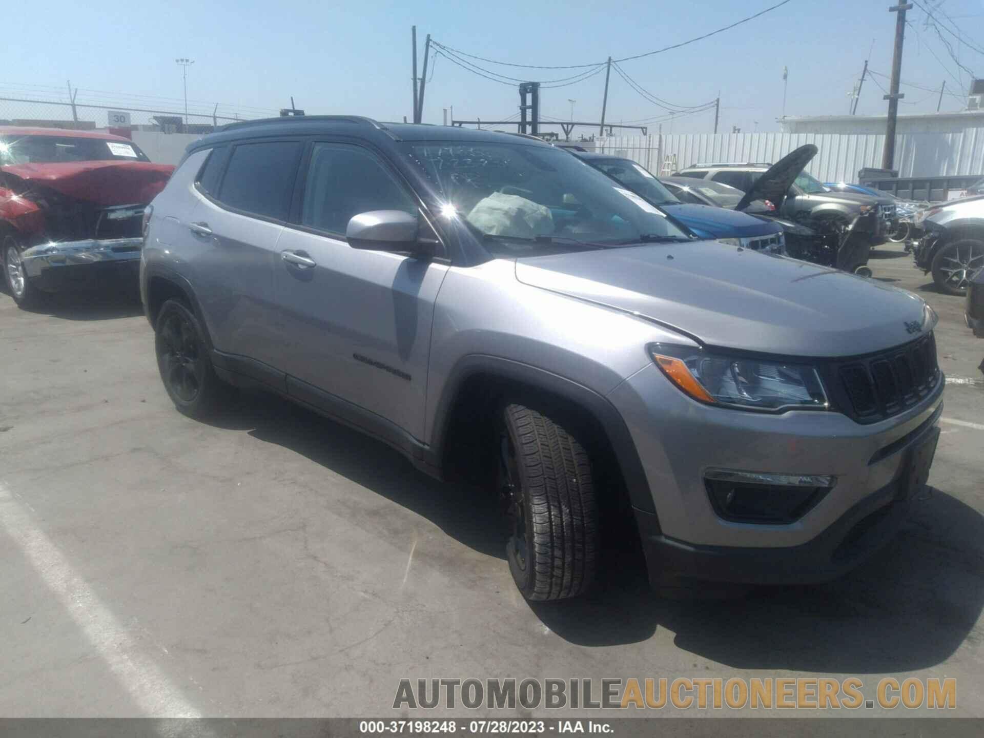 3C4NJCBB8JT408172 JEEP COMPASS 2018