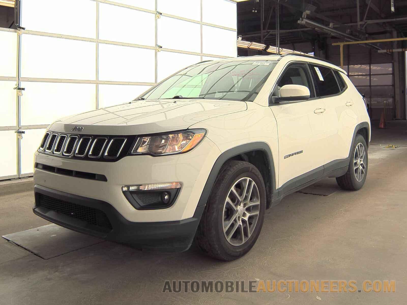 3C4NJCBB8KT815135 Jeep Compass 2019