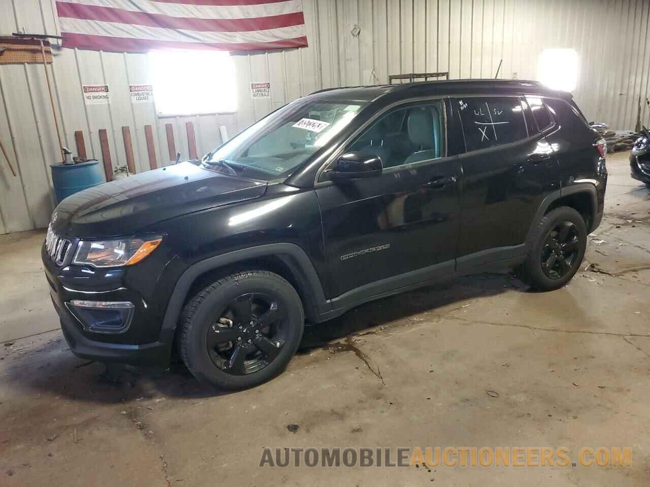 3C4NJCBB9JT268181 JEEP COMPASS 2018