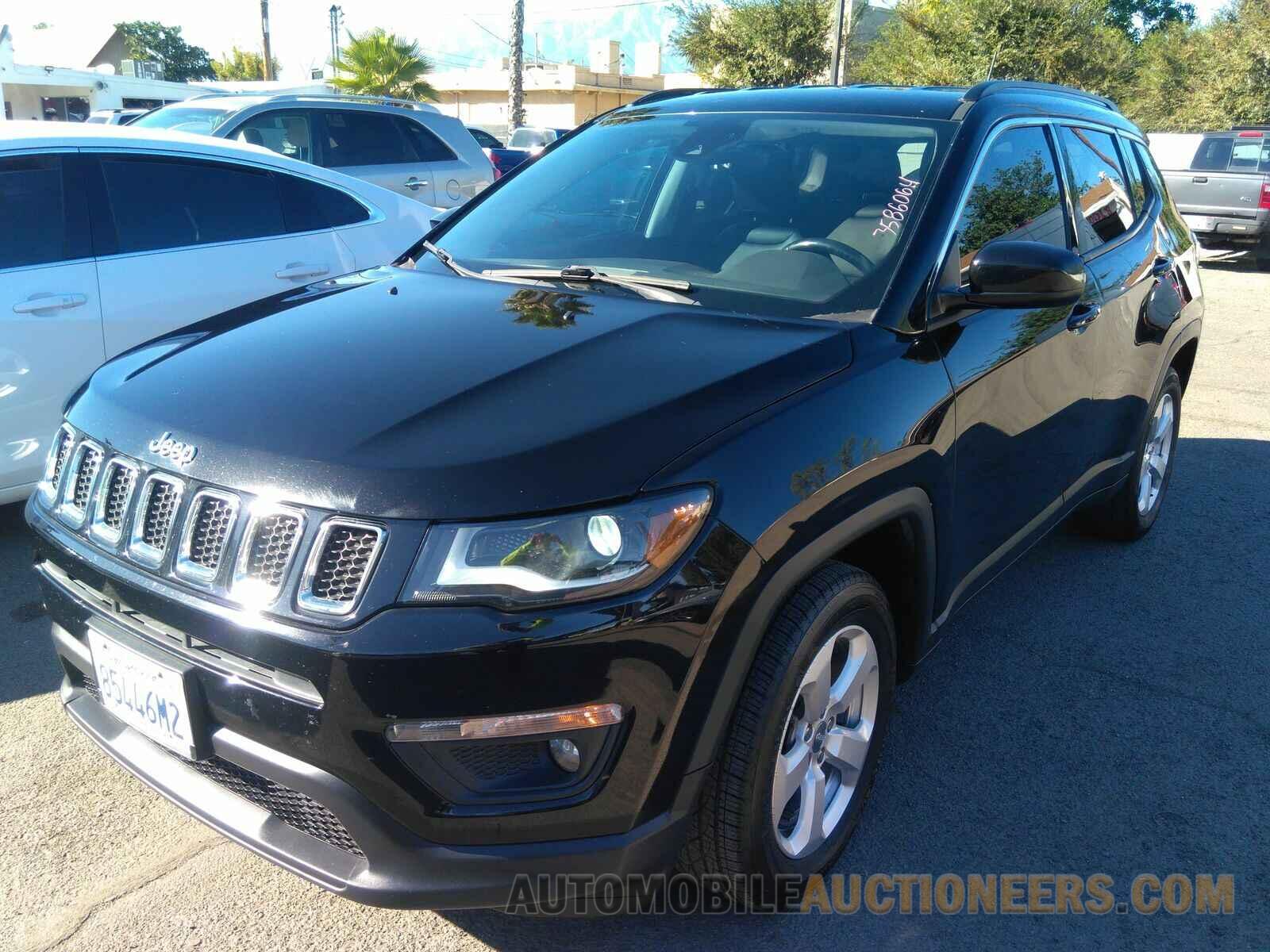 3C4NJCBB9JT285918 Jeep Compass 2018