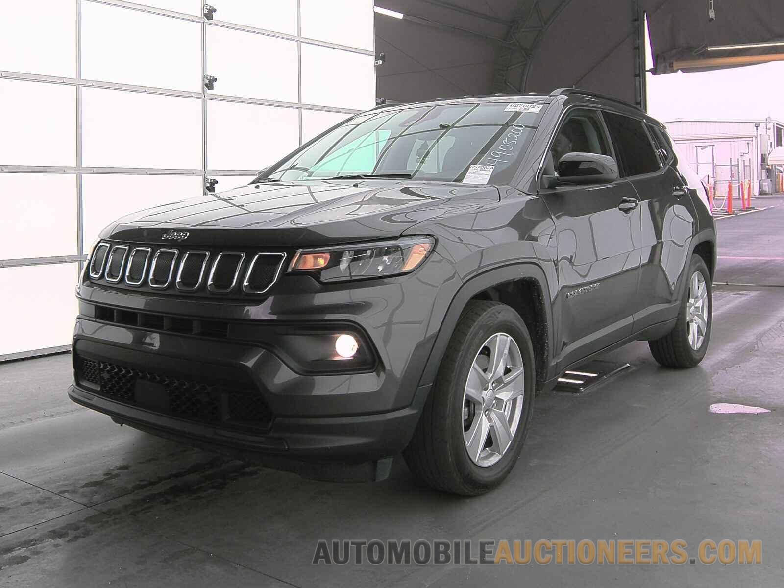 3C4NJCBB9NT174923 Jeep Compass 2022