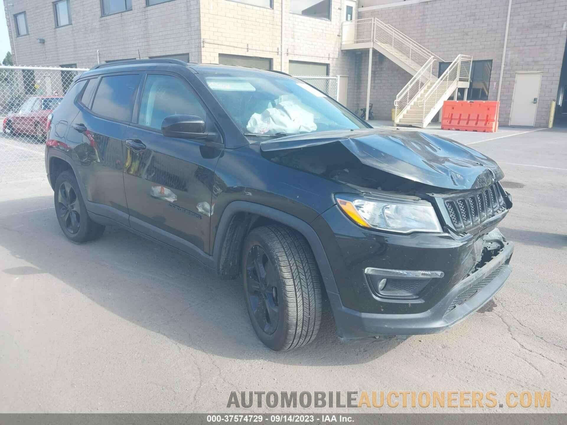 3C4NJCBBXJT305013 JEEP COMPASS 2018