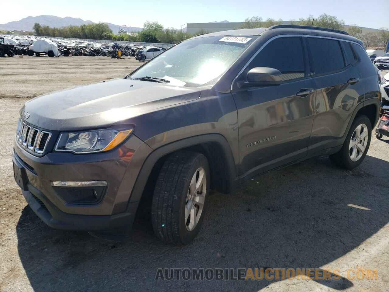 3C4NJCBBXJT466557 JEEP COMPASS 2018