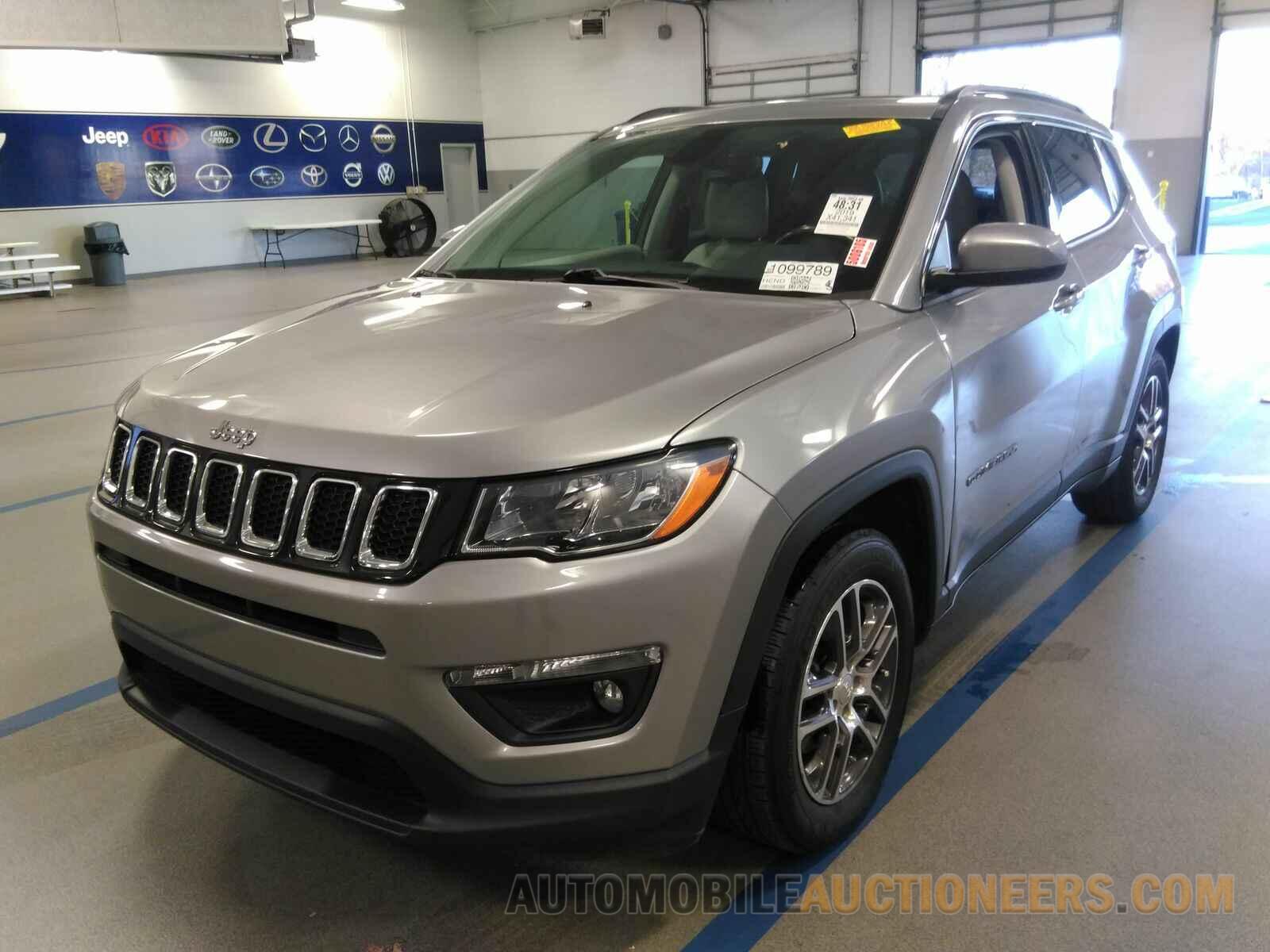 3C4NJCBBXKT832437 Jeep Compass 2019