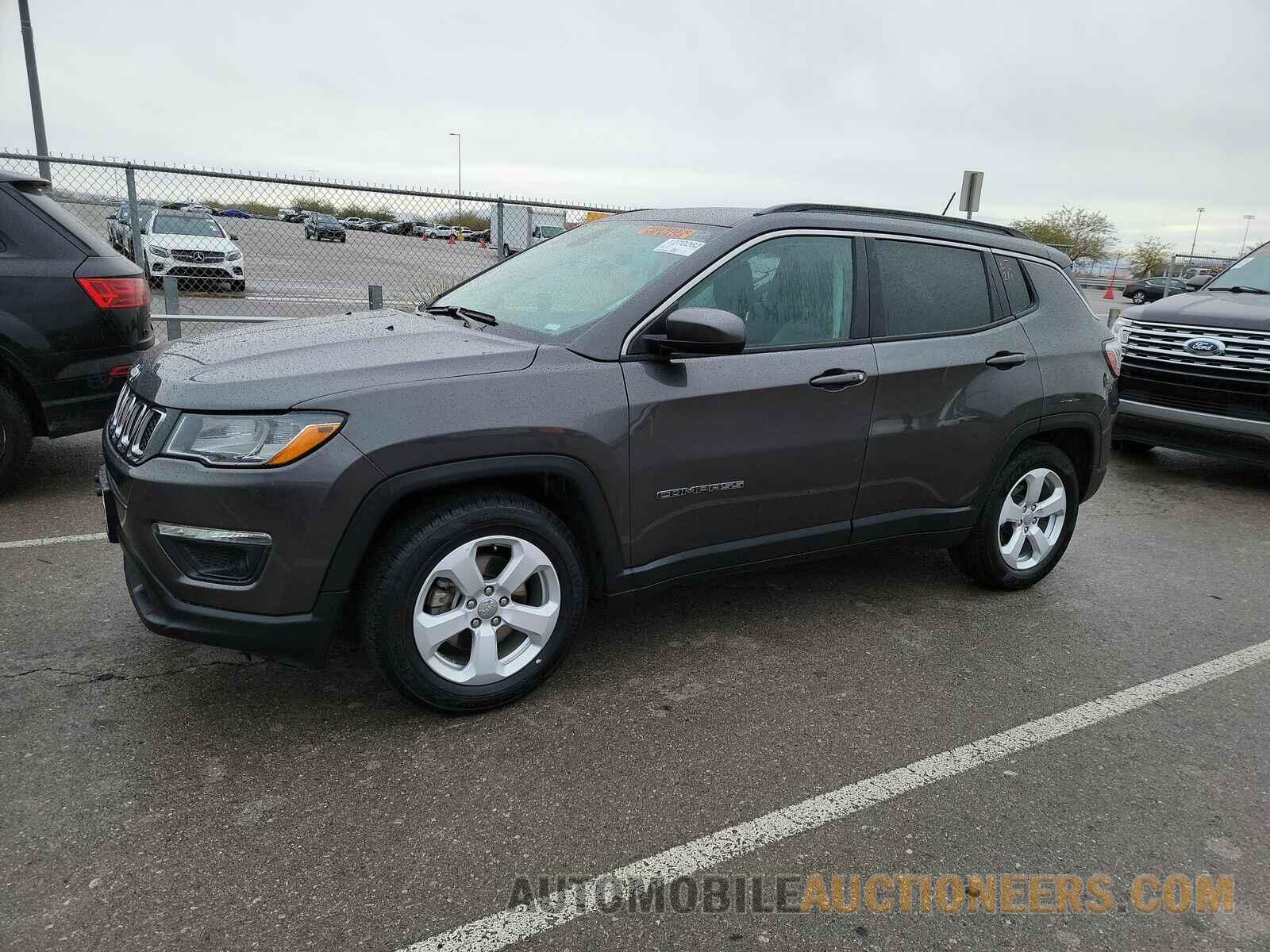 3C4NJCBBXMT585763 Jeep Compass 2021