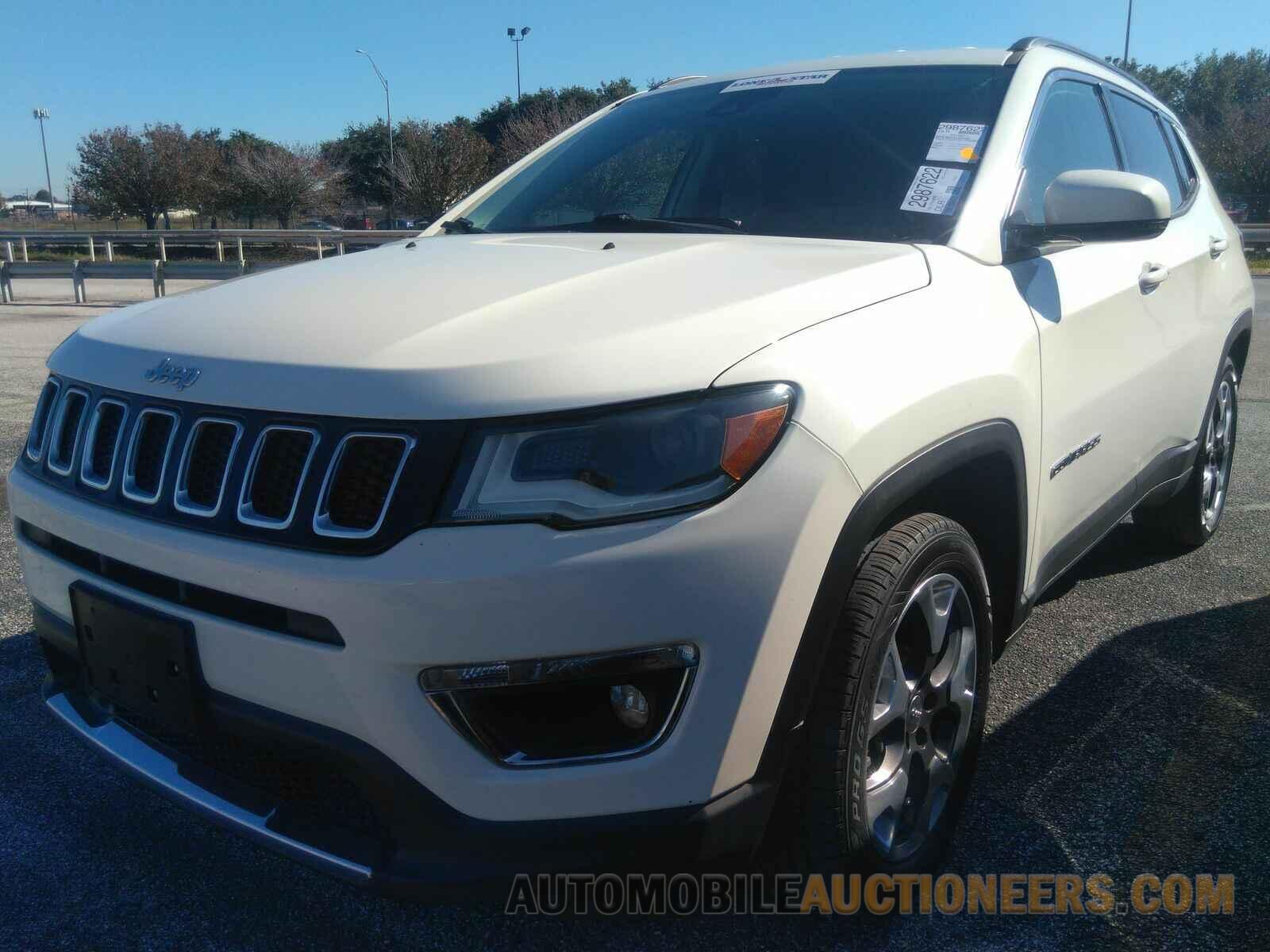 3C4NJCCB1JT358889 Jeep Compass 2018