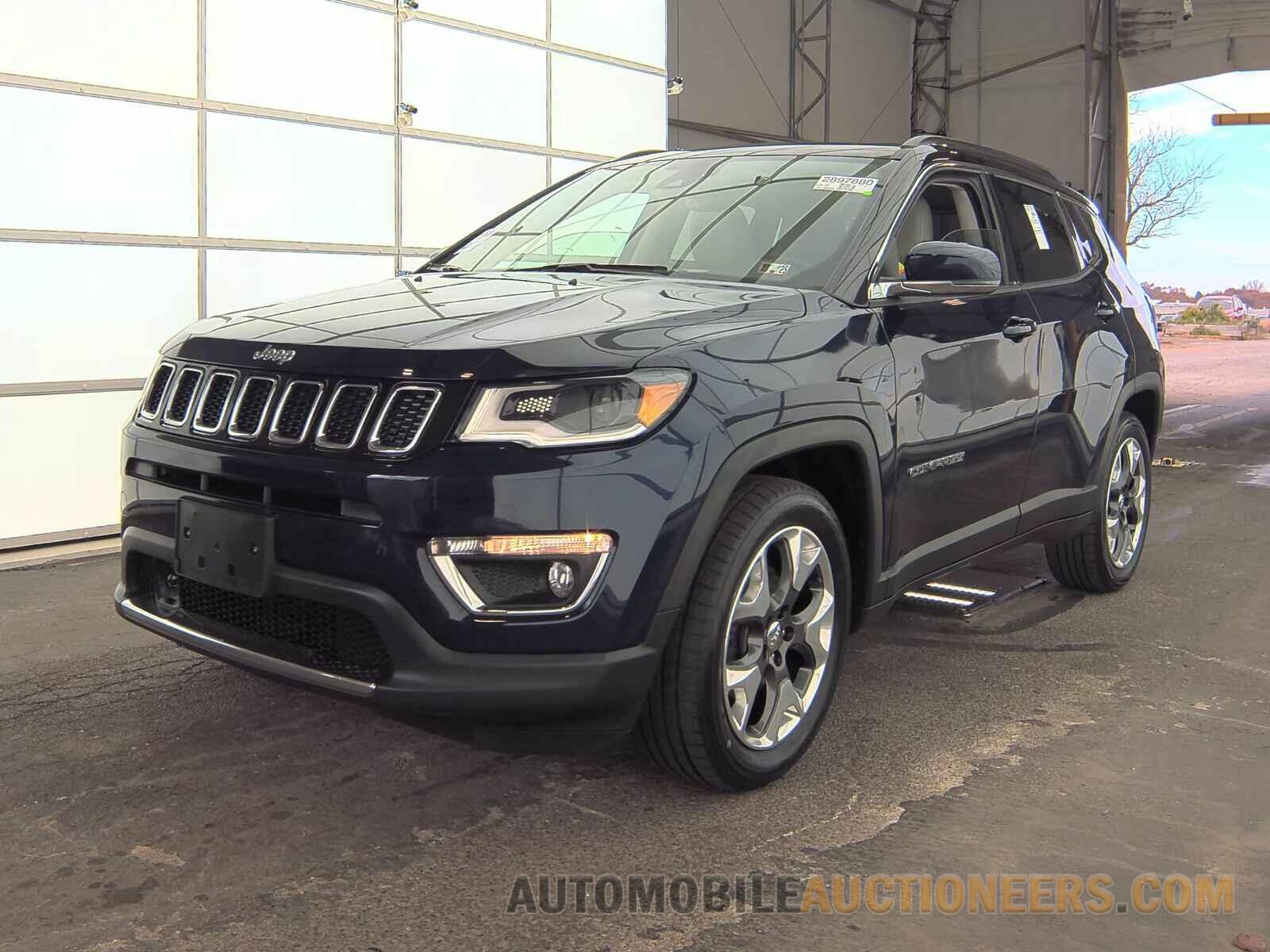 3C4NJCCB2JT240463 Jeep Compass 2018