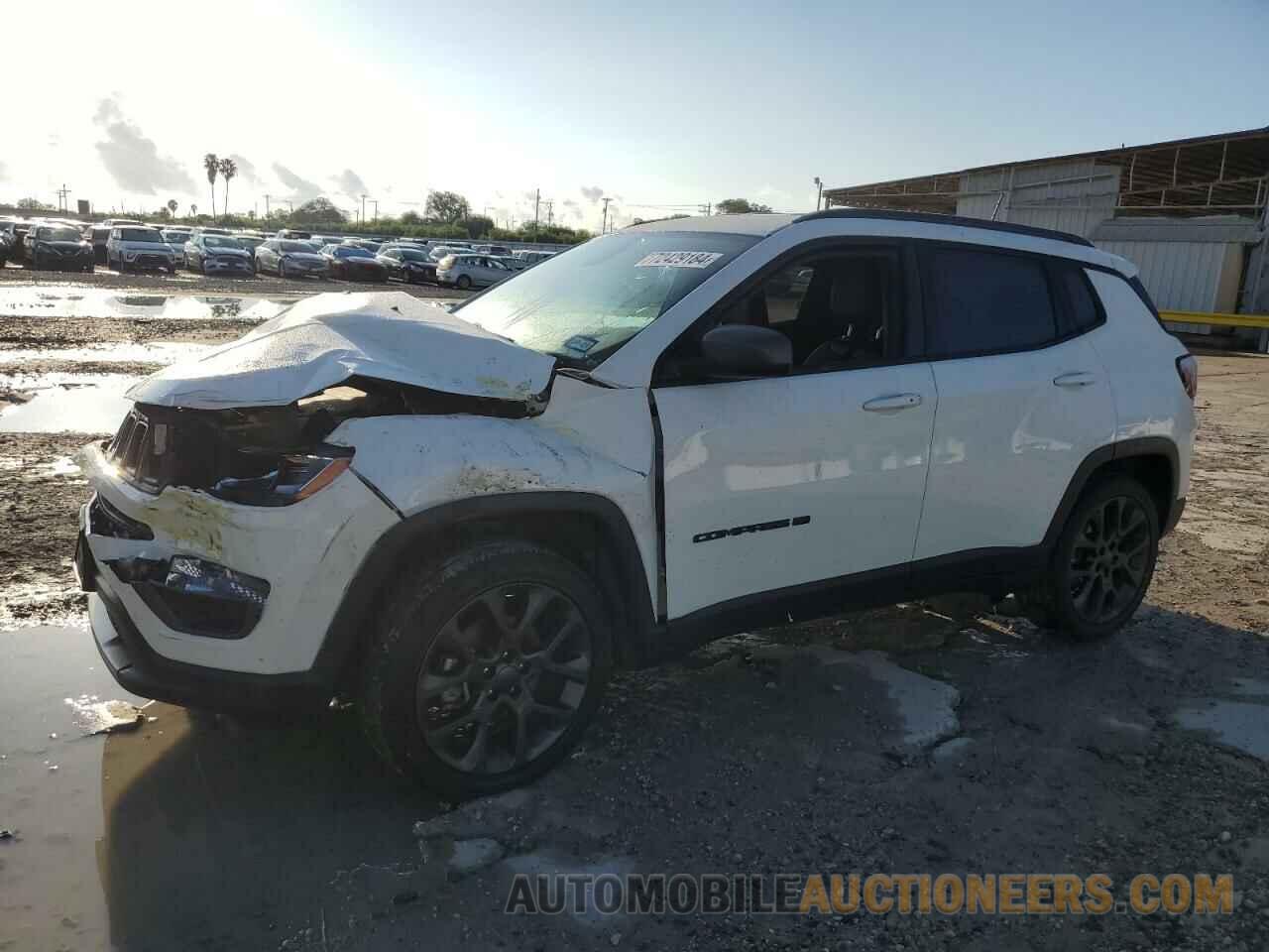 3C4NJCEB3MT550073 JEEP COMPASS 2021