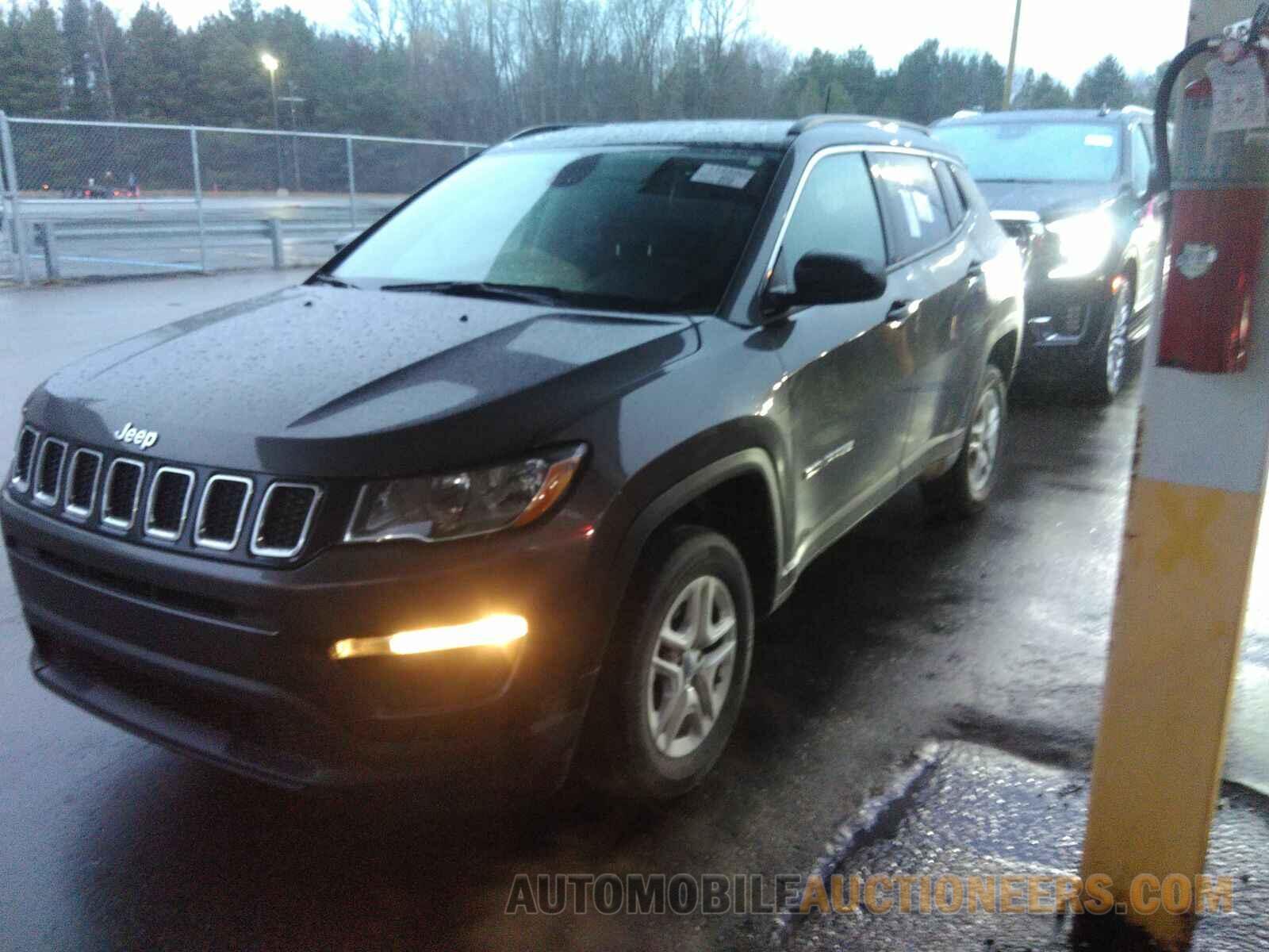 3C4NJDAB0MT598884 Jeep Compass 2021