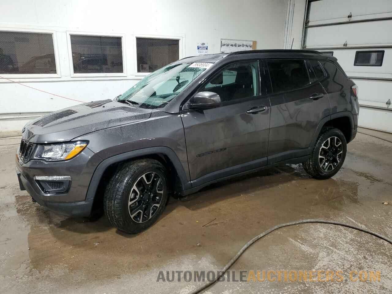 3C4NJDAB3LT167566 JEEP COMPASS 2020