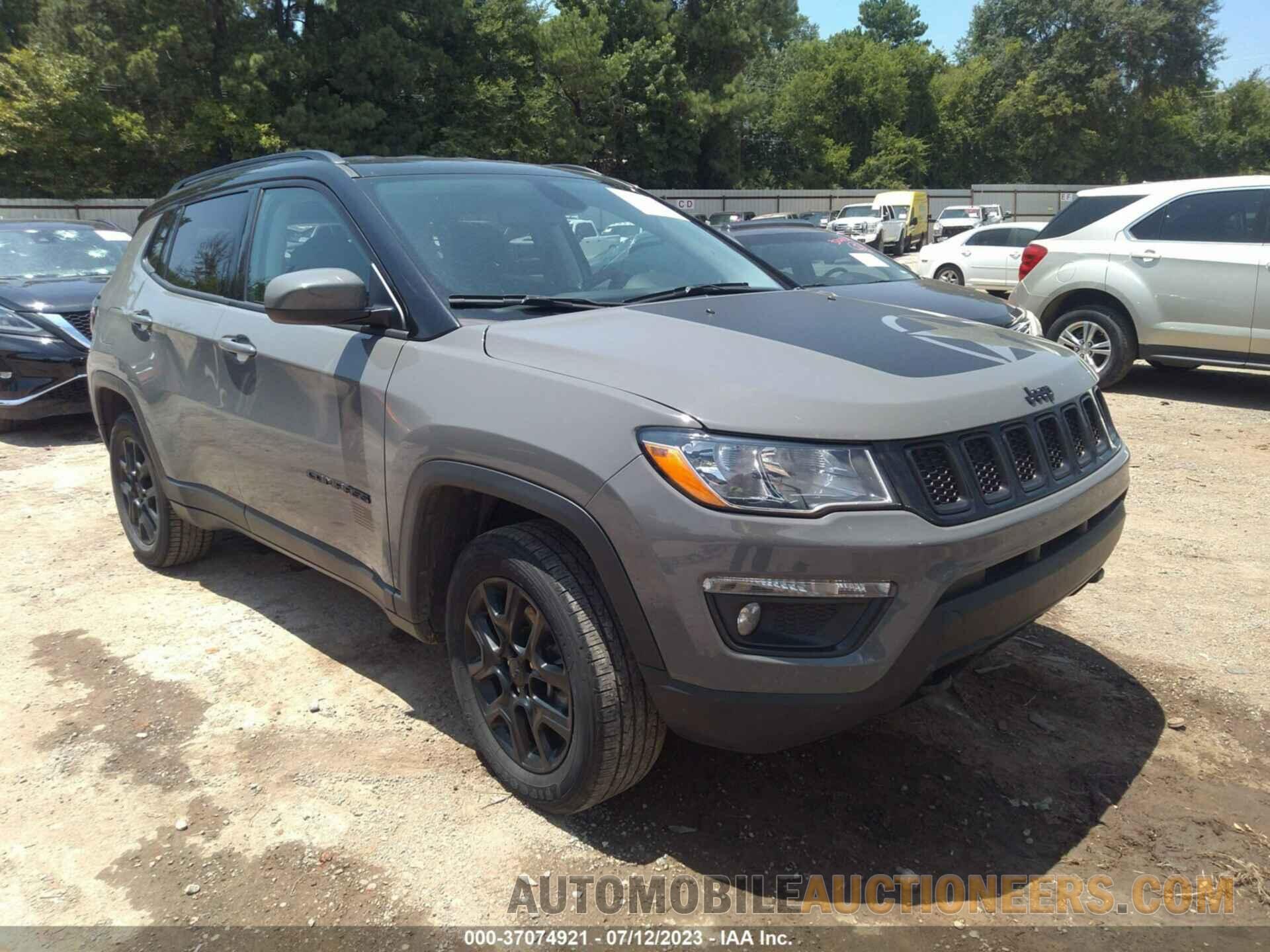 3C4NJDAB5MT596239 JEEP COMPASS 2021