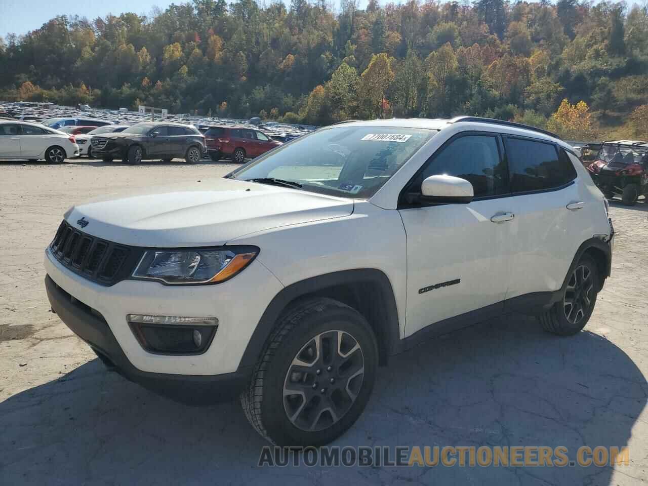 3C4NJDABXKT689237 JEEP COMPASS 2019