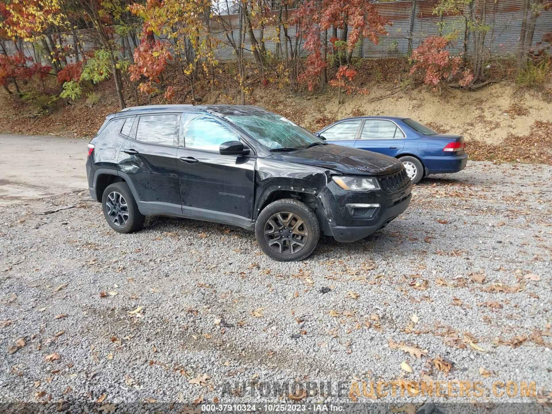 3C4NJDABXKT703895 JEEP COMPASS 2019