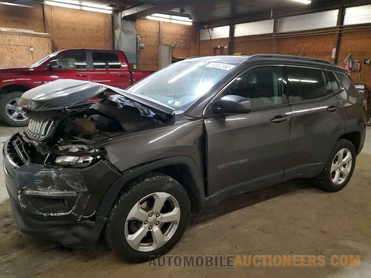 3C4NJDBB0JT112214 JEEP COMPASS 2018