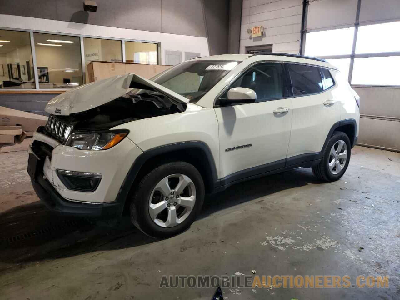 3C4NJDBB0JT325924 JEEP COMPASS 2018