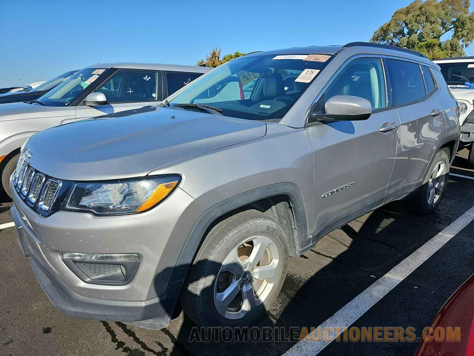 3C4NJDBB0JT400671 Jeep Compass 2018