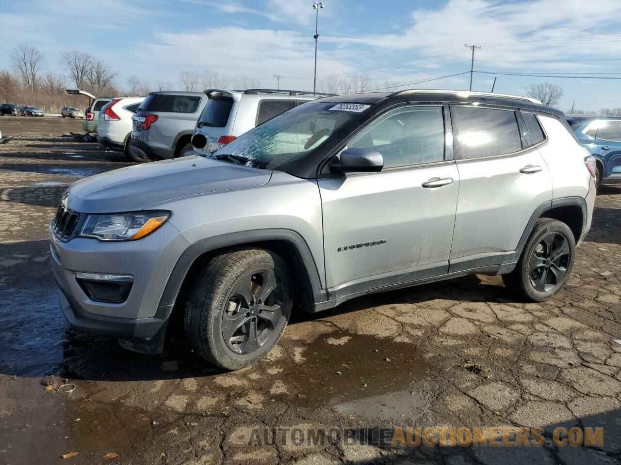 3C4NJDBB0JT479274 JEEP COMPASS 2018