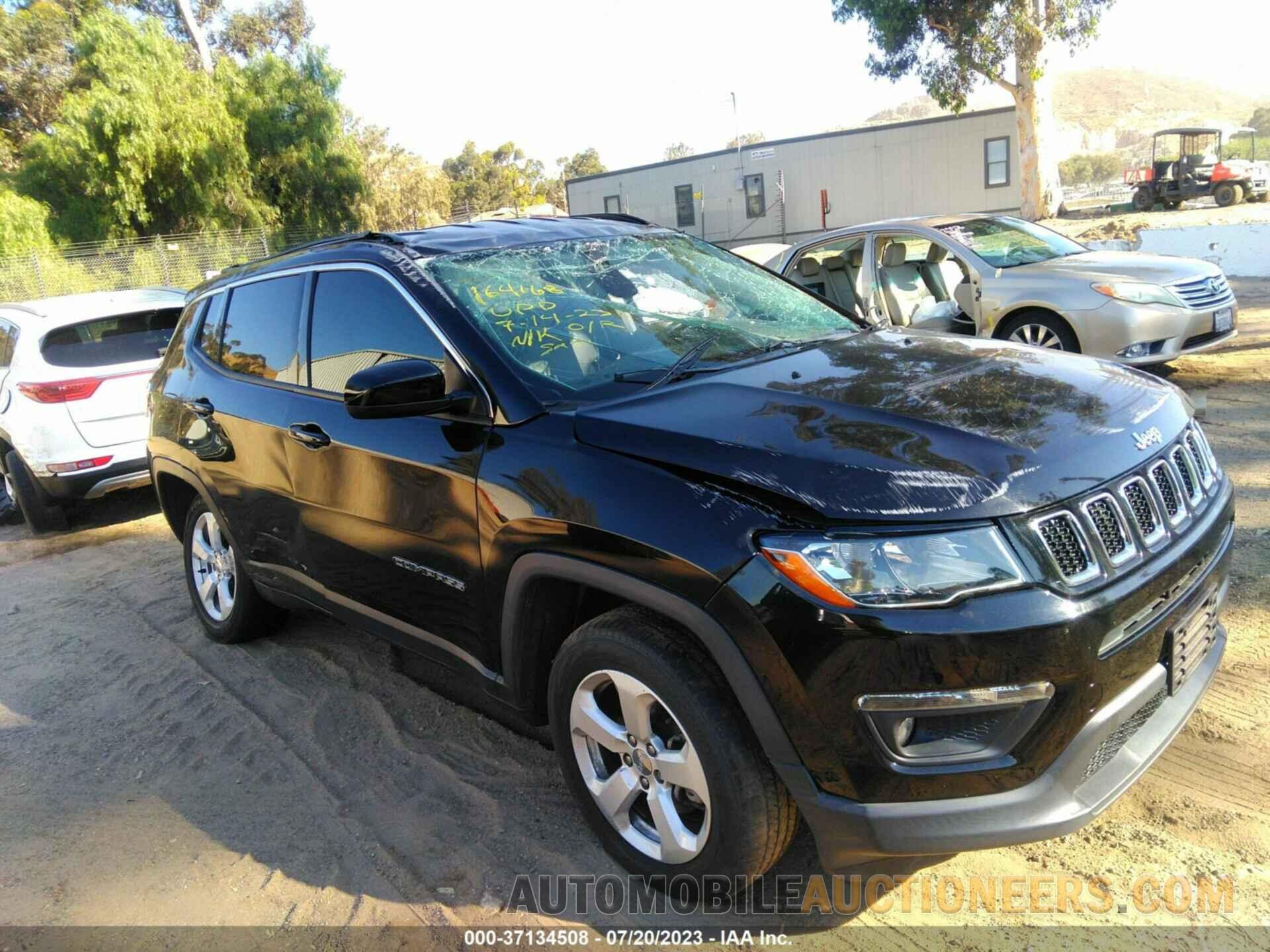 3C4NJDBB1JT180005 JEEP COMPASS 2018