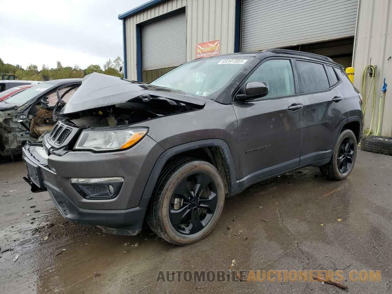 3C4NJDBB1JT304418 JEEP COMPASS 2018