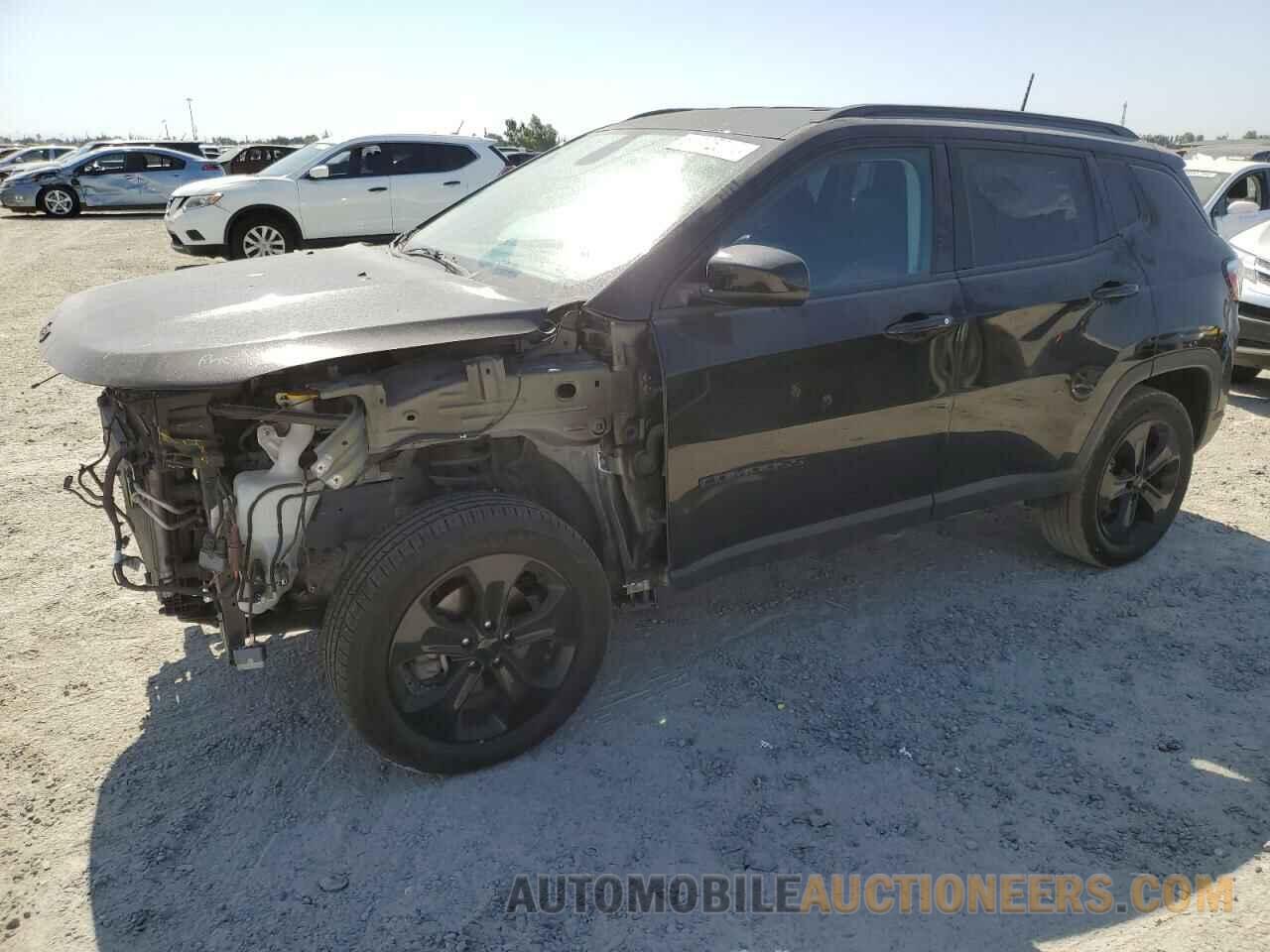 3C4NJDBB1JT325382 JEEP COMPASS 2018