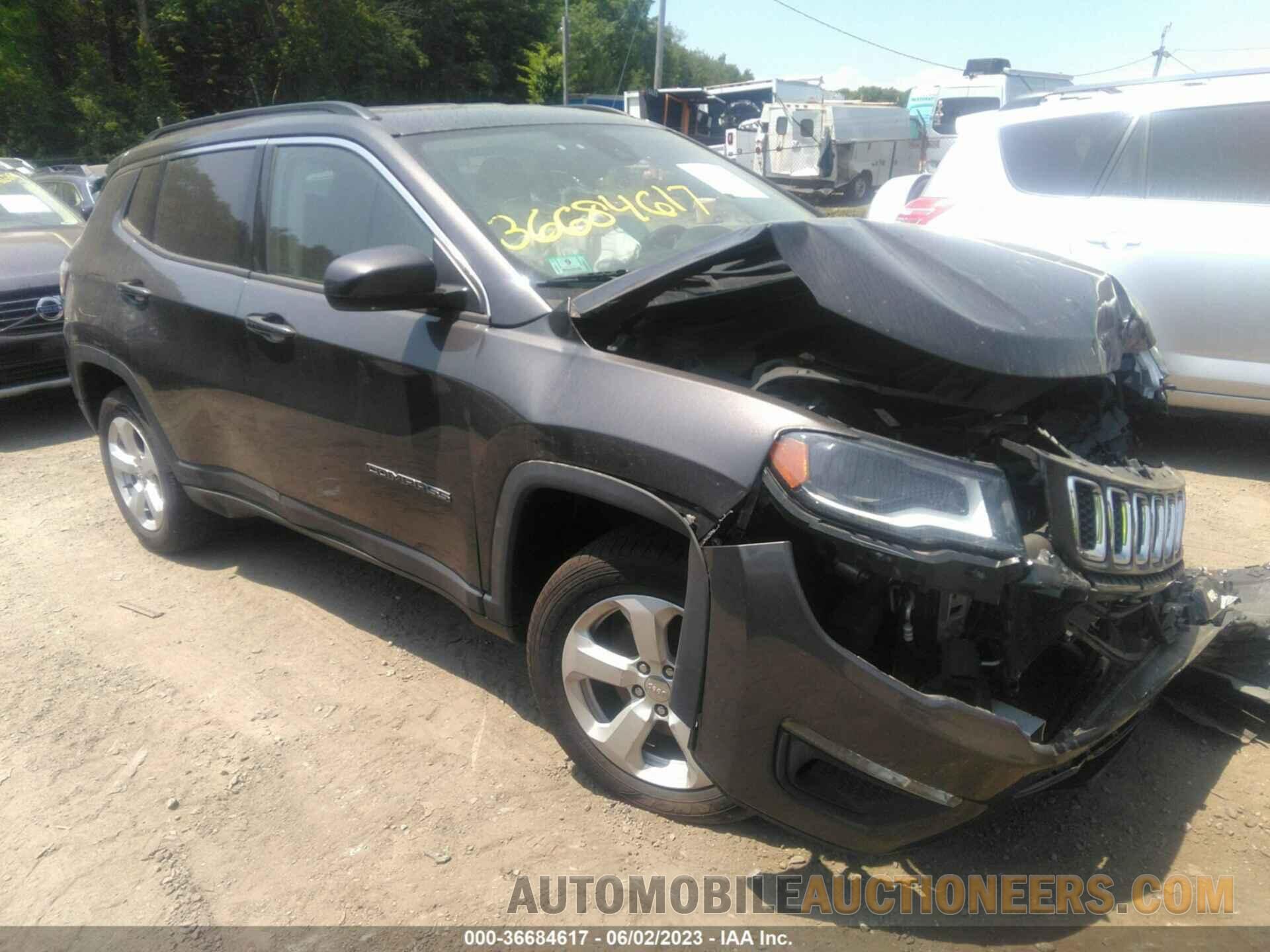 3C4NJDBB1JT393259 JEEP COMPASS 2018