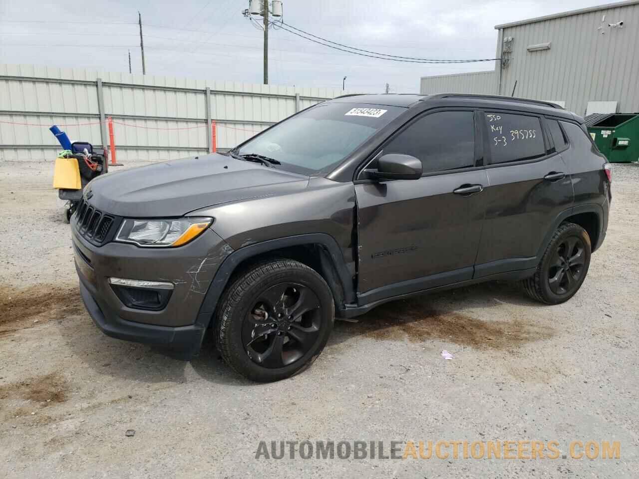 3C4NJDBB1JT395755 JEEP COMPASS 2018